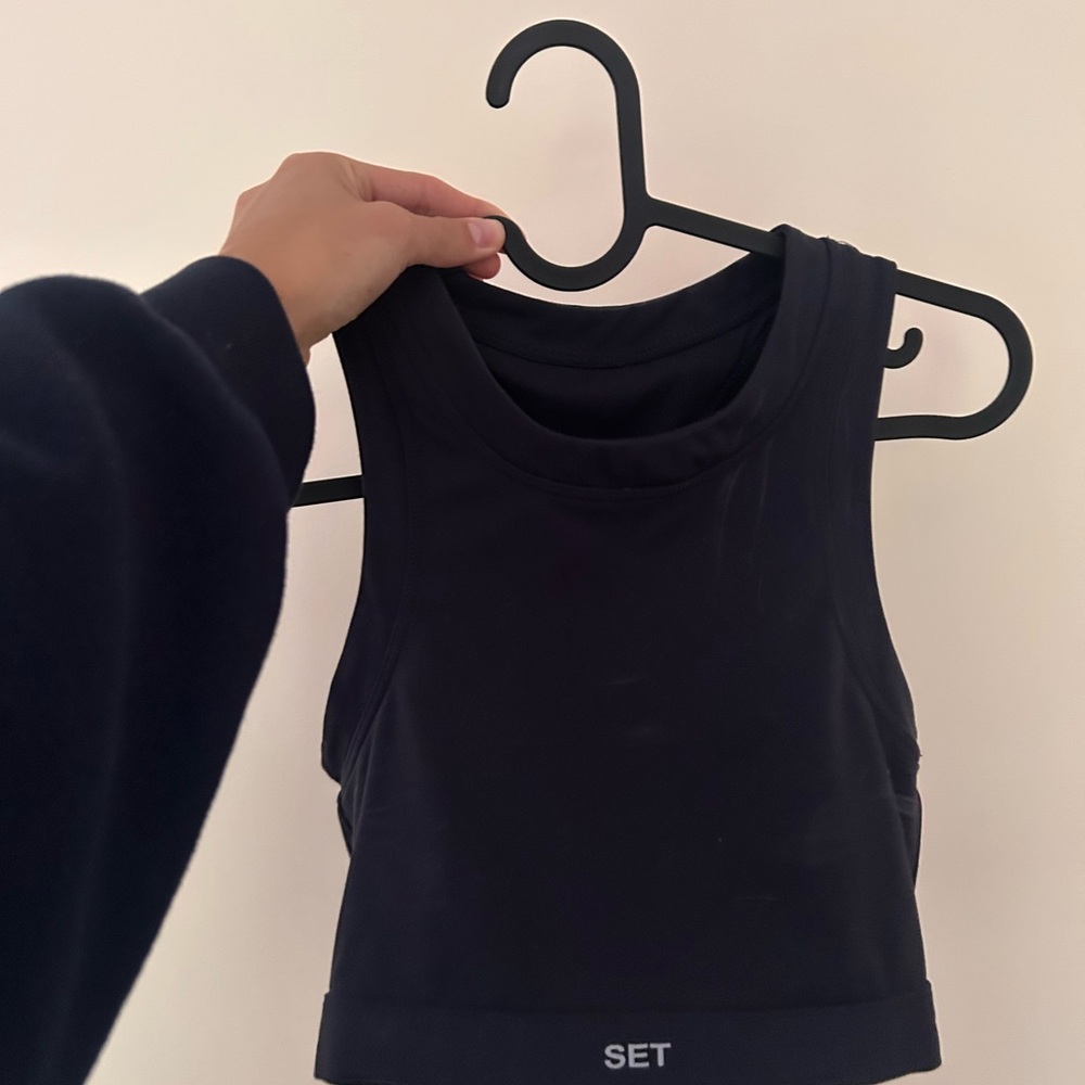 Set active navy high neck crop